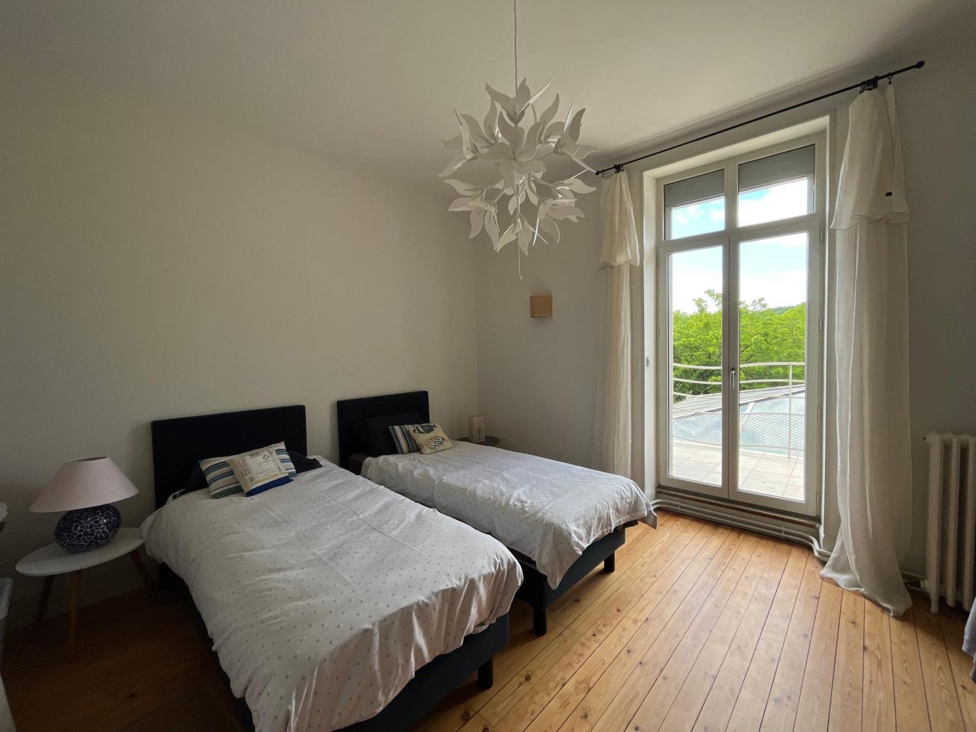 Le Lotus Blanc Bed and Breakfast Sainte-Foy-la-Grande Exteriör bild